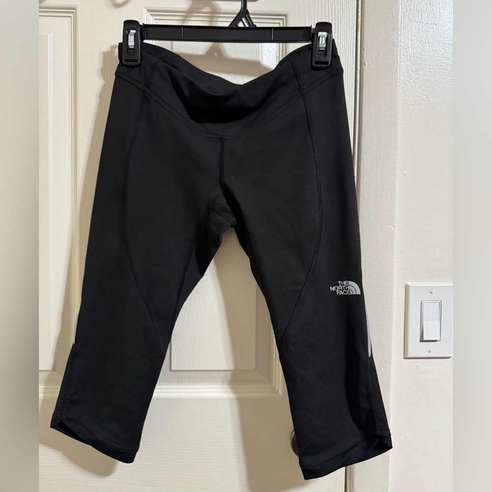 The North Face Women’s Black Capri Leggings